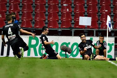 Ajax gewaarschuwd: 'Dit is een vreselijk fysiek ploegje'