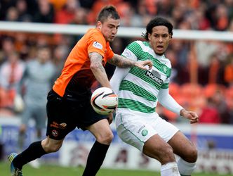 Van Dijk leidt Celtic naar de kop