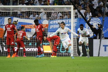 Rekik scoort voor Marseille in verhitte Franse topper
