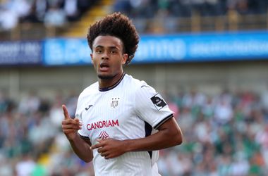 Feyenoord greep naast Joshua Zirkzee: 'Er was contact, meer kan ik niet zeggen'