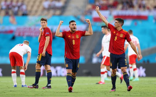 Bizar scenario: als Spanje vanavond met 3-2 wint, ligt Slowakije eruit op basis van gele kaarten