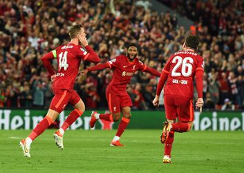 OVERZICHT CHAMPIONS LEAGUE: Liverpool en City winnen in goalfestijn, PSG stelt teleur