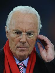 Kritiek Beckenbauer op transferbeleid Bayern