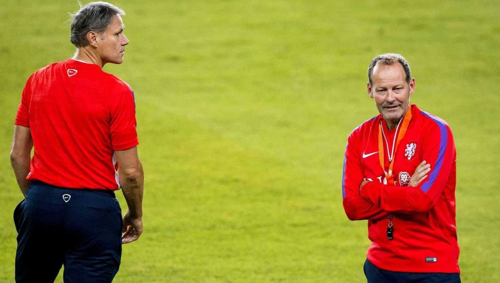 Oranje start met slechts zes spelers in Katwijk