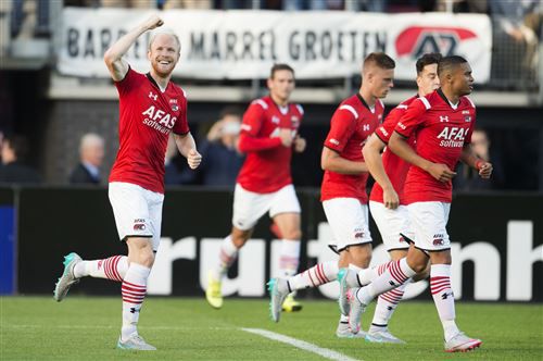 Sterk AZ doet zichzelf tekort tegen 10 Turken