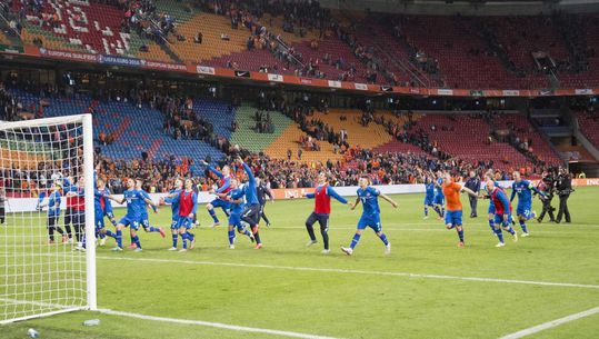 Van Hooijdonk: Oranje nooit meer in de Arena