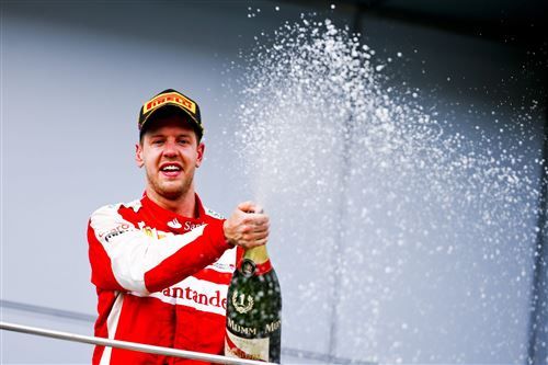 Vettel maakte einde aan overmacht Mercedes