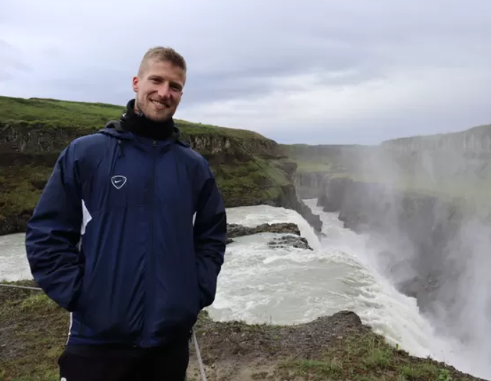 Wout Droste moest bijna naar huis vanuit IJsland, maar ontliep degradatie: 'Nu keer ik terug'