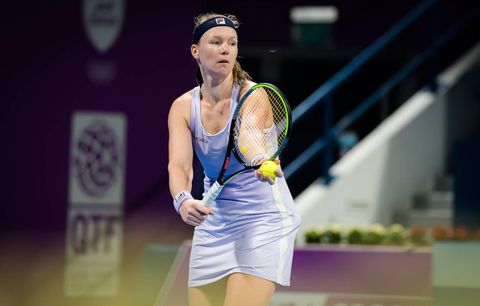 Nederlands tennisteam hoopt op Kiki Bertens: ‘Maar ze is nog niet pijnvrij’