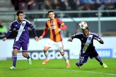 Anderlecht schakelt Galatasaray van Sneijder uit