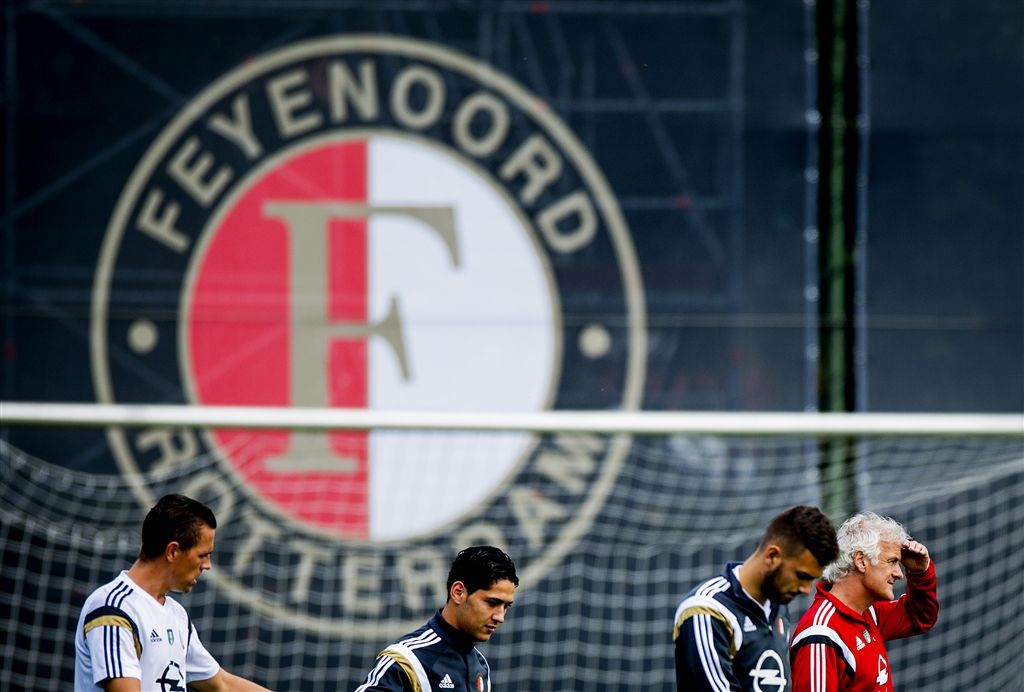 Feyenoord ongewijzigd tegen Standard Luik
