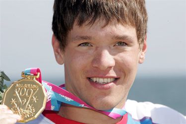 Wereldkampioen zwemmen stopt direct na dopingschorsing