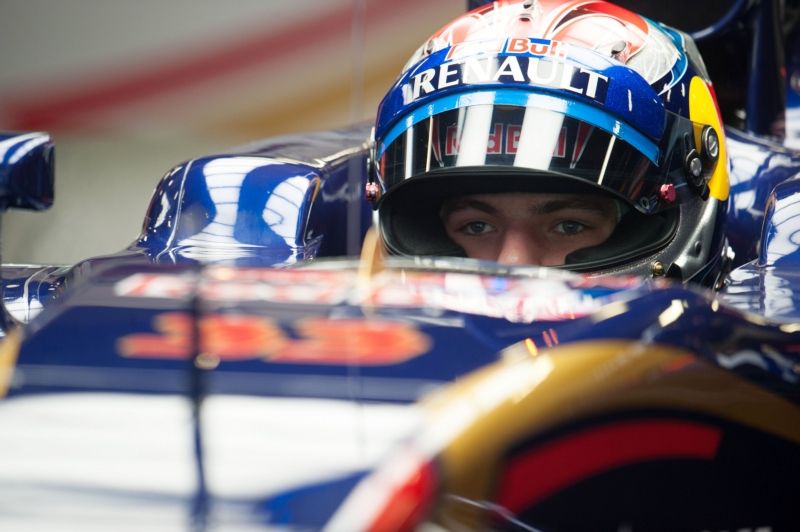 Verstappen snelste in ochtendsessie Barcelona