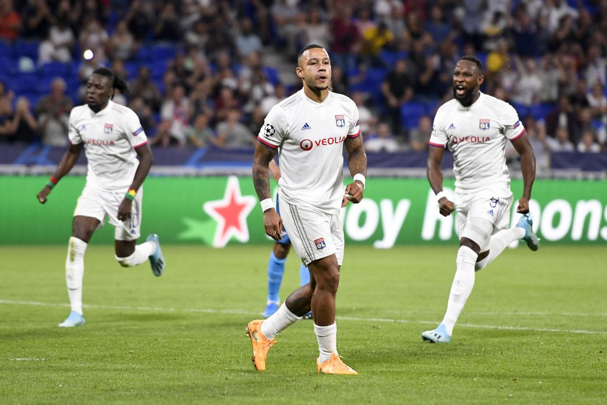 Memphis Depay helpt Lyon aan schamel puntje, De Vrij speelt met Inter óók gelijk (video's)