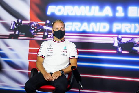 Valtteri Bottas verdedigt zijn stoeltje bij Mercedes met hand en tand: 'Onzin, niks van waar'
