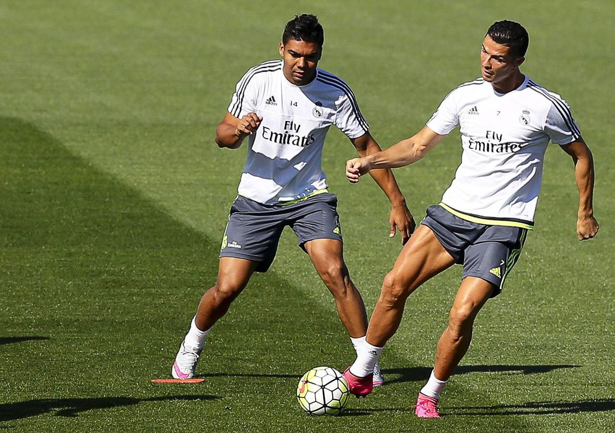 Spelers Real Madrid vervelen zich op training