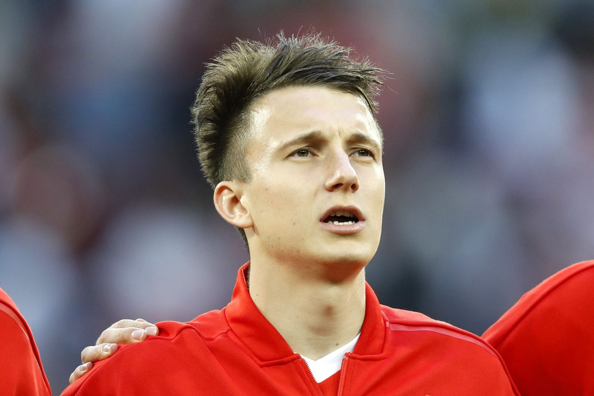 'Vitesse mag hopen op WK-uitblinker Golovin door interesse Chelsea'