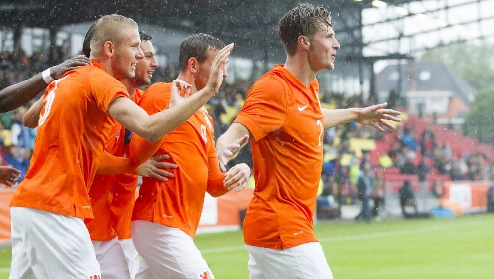 Jong Oranje haalt uit tegen Cyprus