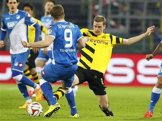 Dortmund houdt hoop in bekertoernooi