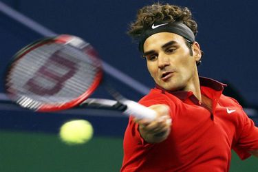 Federer naar finale door winst op Djokovic