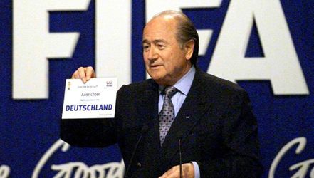 Duitse justitie onderzoekt toewijzing WK 2006