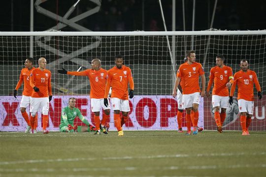 Positie Hiddink wankelt na nieuwe nederlaaag