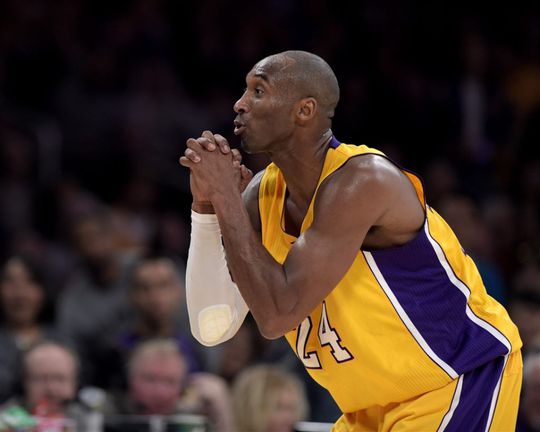 Bryant leidt Lakers naar tweede zege op rij