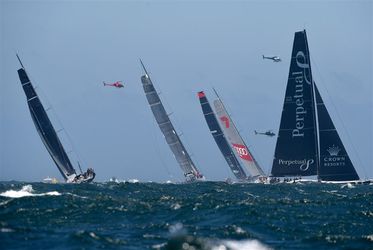 Wild Oats op weg naar zege in Sydney-Hobart