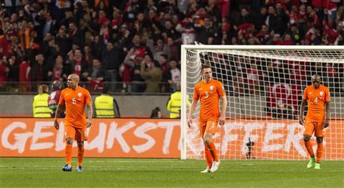 Oranje grijpt naar reddingsboei