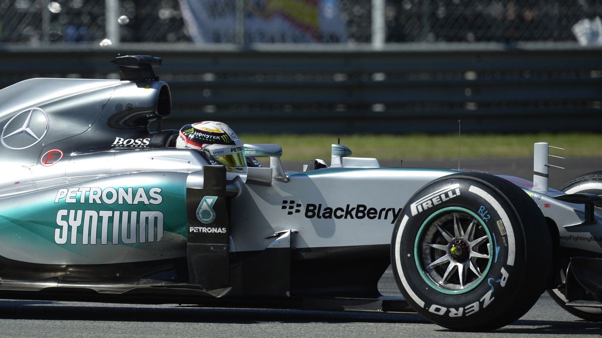 Lewis Hamilton wint de GP van Italië, Verstappen 12e