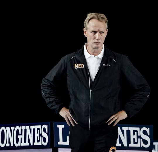 Omstreden turncoach Vincent Wevers is woedend en wil toch naar Olympische Spelen