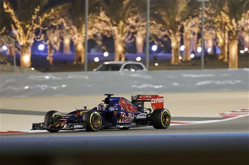 Verstappen wacht inhaalrace in Bahrein