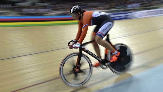 Ligtlee naar halve finale, Van Riessen uitgeschakeld