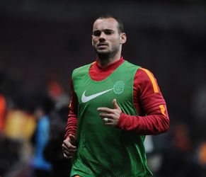 Sneijder heeft geen problemen en wil blijven