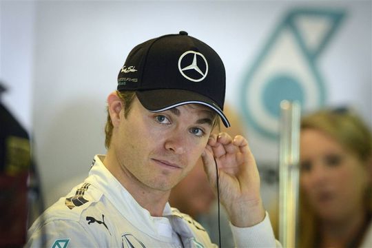 Rosberg op pole in Grote Prijs van Hongarije