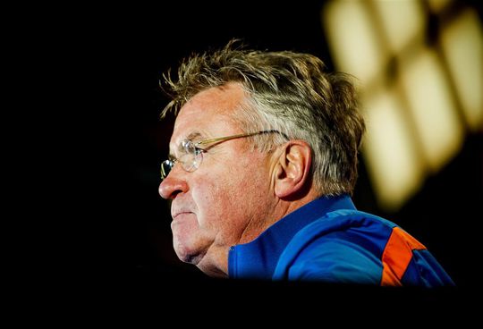 Nooit begon andere bondscoach zo slecht als Hiddink