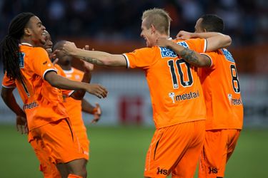 FC Volendam koploper na ruime zege bij Sparta