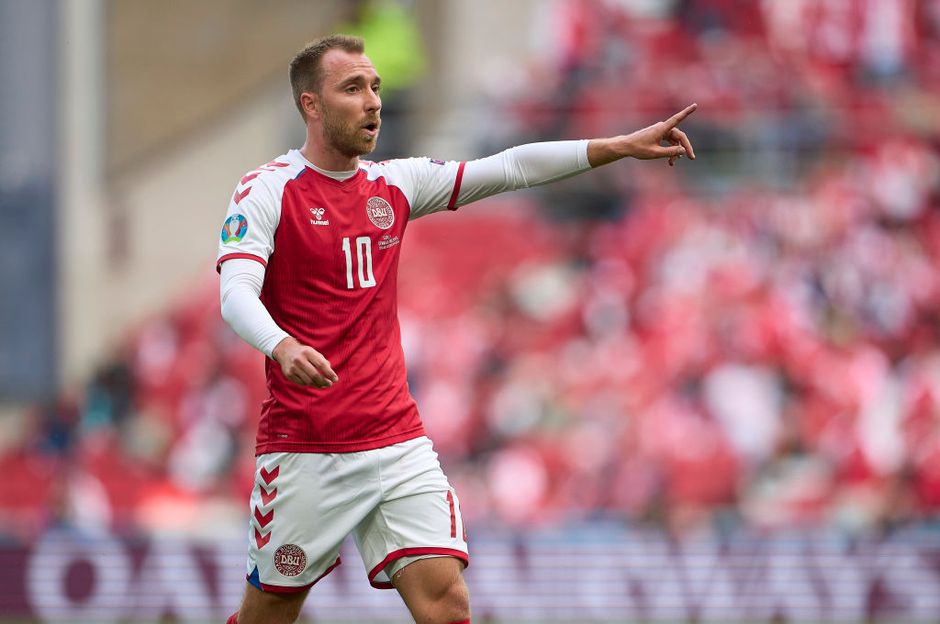 Eriksen laat van zich horen na hartstilstand: ‘Ik zal niet opgeven, maar wil weten wat er is gebeurd’