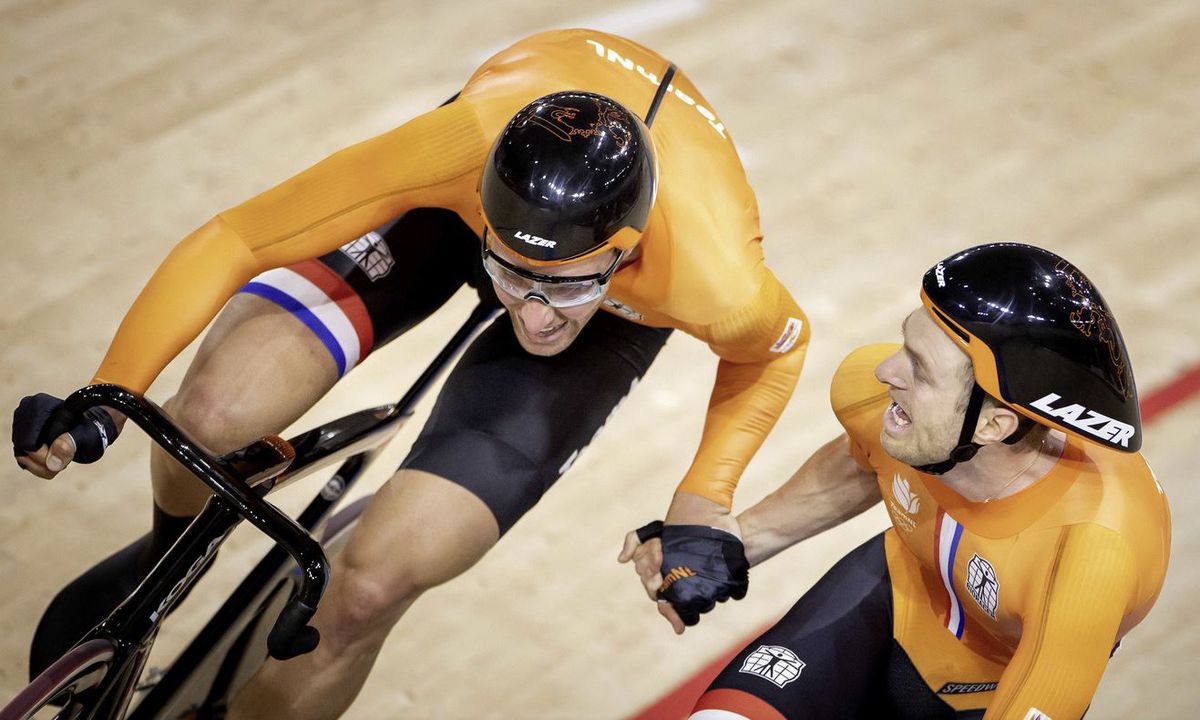 Yoeri Havik en Jan Willem van Schip halen iedereen 2 ronden in en grijpen Europese titel