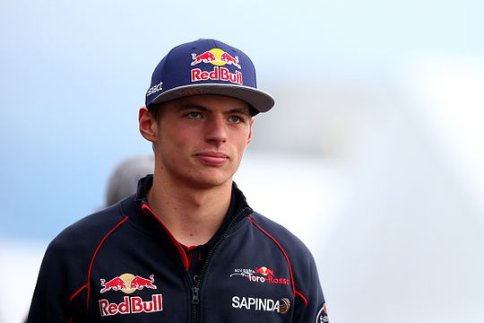 F1-baas: 'Topteams hebben Verstappen in het vizier'