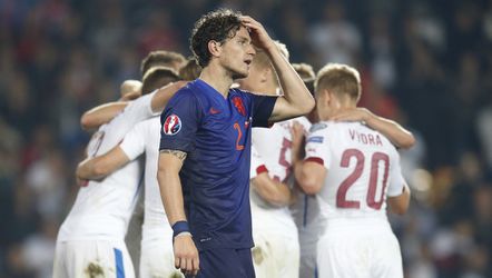 Inzet Janmaat onzeker voor duel met Kazachstan