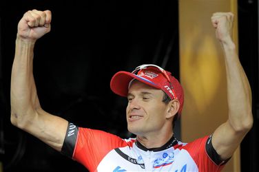 Kristoff sprint naar overwinning in eigen land