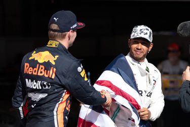 Verstappen: 'Begint te vervelen dat Hamilton steeds wint'