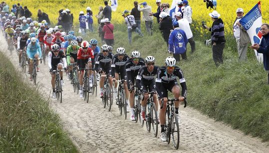 Parijs-Roubaix met 52,7 km kasseistroken