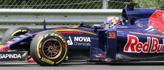 Verstappen weer 8ste in regenachtig Oostenrijk