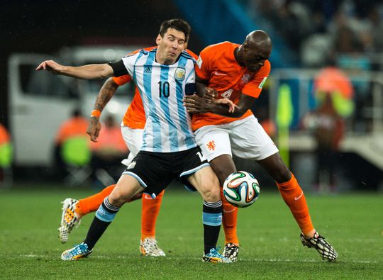 Martins Indi reist met de auto naar Portugal