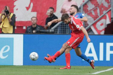 Johan Derksen weet het zeker: 'Goal van Robin Pröpper was niet bewust, die gave heeft hij niet'