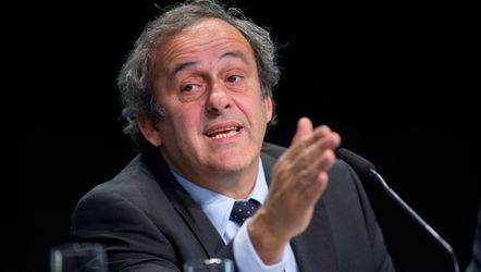 Michel Platini legt taken als UEFA-preses voorlopig neer