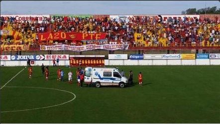 Weer sterft voetballer na hartfalen op veld