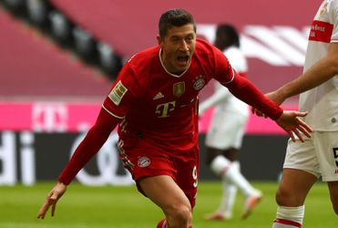 🎥 | Bayern en Lewandowski zijn niet te stoppen: 3-0 binnen 10 minuten ondanks rode kaart